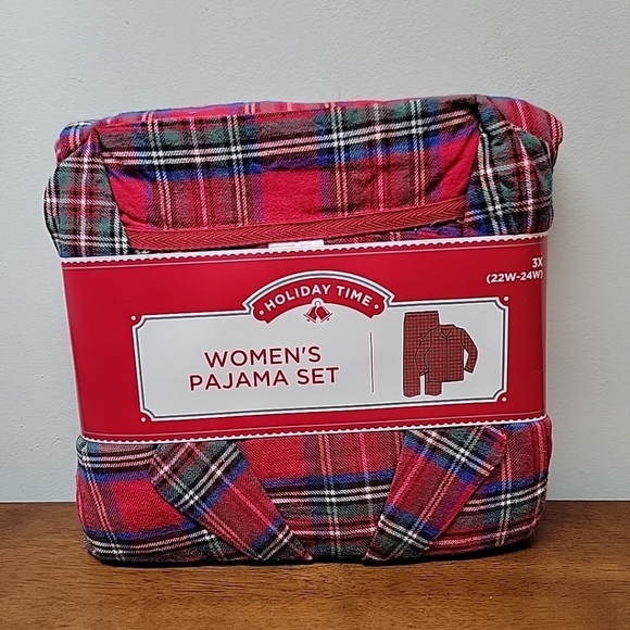 Holiday Time Women's Red Plaid Flannel Pajama Set Size 3X (22W-24W) - Picture 1 of 6